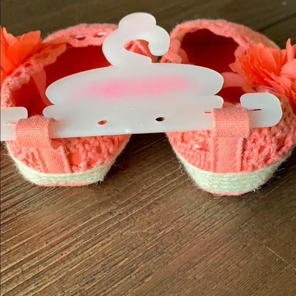 Baby Espadrilles by limited too 6-9 months - Picture 5 of 5
